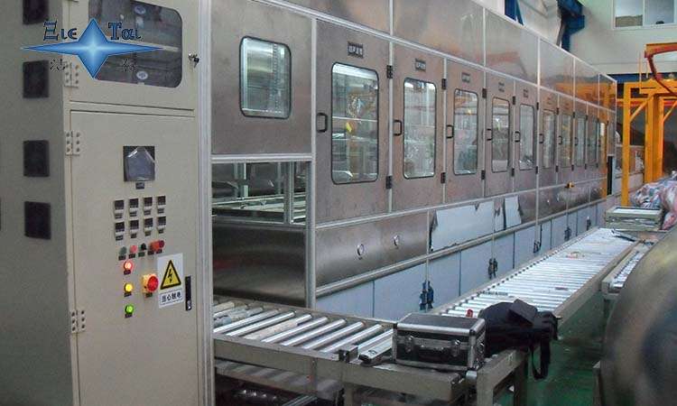 超聲波清洗機(jī)的清洗效果和清洗劑表面張力對(duì)清洗效果的影響 超聲波清洗機(jī)的清洗效果和清洗劑表面張力對(duì)清洗效果的影響