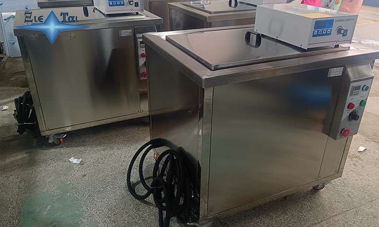 超聲波清洗機(jī)的清洗原理和其他清洗方法的區(qū)別，誰更卓越？