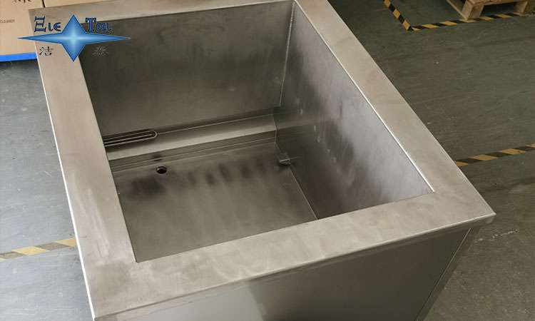 選擇適合的水質:超聲波清洗機在飾品清洗中的關鍵因素 選擇適合的水質:超聲波清洗機在飾品清洗中的關鍵因素