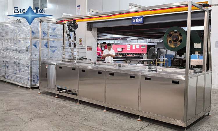 超聲波清洗機(jī)在眼鏡清洗中的應(yīng)用與配合材料 超聲波清洗機(jī)在眼鏡清洗中的應(yīng)用與配合材料