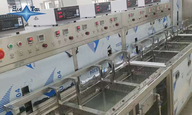 常用超聲波清洗機(jī)的應(yīng)用與原理解析 常用超聲波清洗機(jī)的應(yīng)用與原理解析